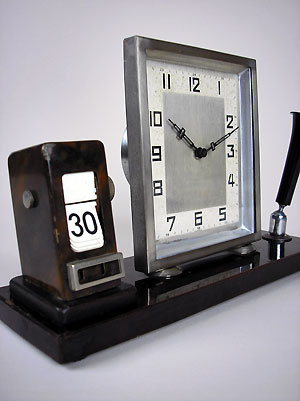 buy desk clock in perth