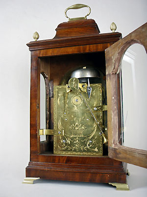 antique bracket clocks in perth