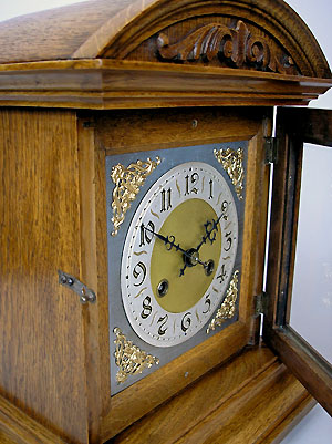 antique clocks in perth