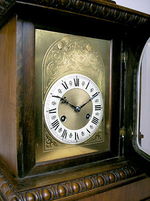 antique clocks in perth