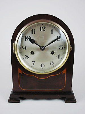 small junghans bracket clock